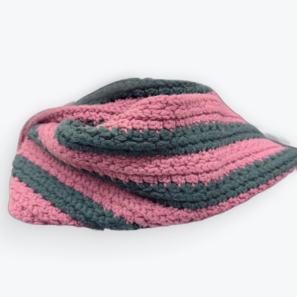 Auth Gucci X Long Thick Knit Pink Green Striped Muffler Stole Scarf - Picture 2 of 16